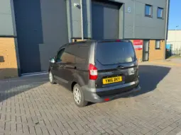 
Ford Transit Courier 1.6 TDCi Trend full									