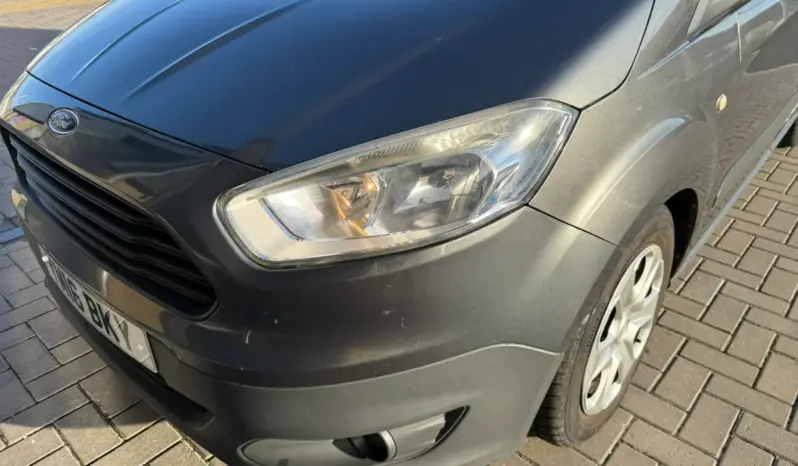 
Ford Transit Courier 1.6 TDCi Trend full									