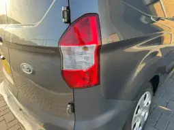 
Ford Transit Courier 1.6 TDCi Trend full									