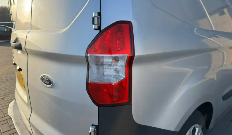 
Ford Transit Courier 1.5 TDCi Trend full									