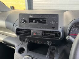 
VAUXHALL COMBO Sportive1.5 D 130ps full									