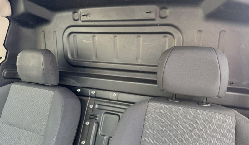 
VAUXHALL COMBO Sportive1.5 D 130ps full									