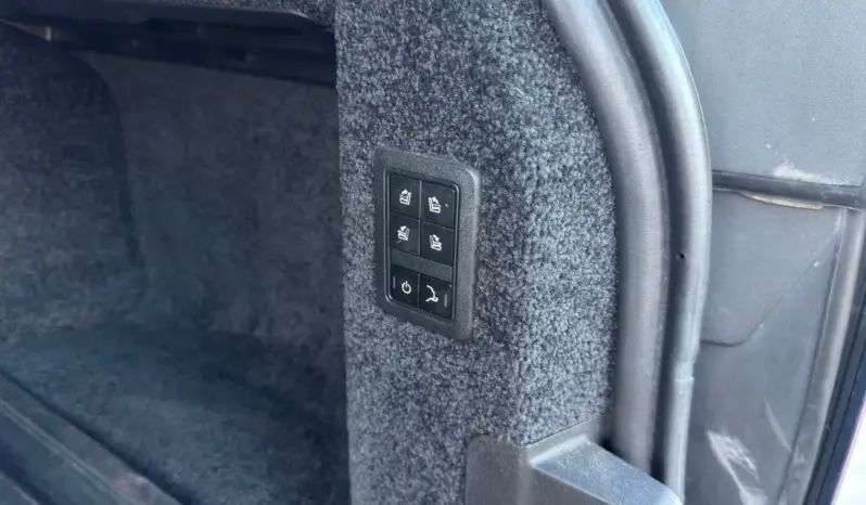 
LAND ROVER RANGE ROVER 4.4 SDV8 Vogue SE full									