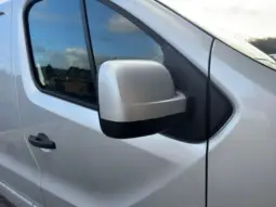 
VAUXHALL VIVARO 1.6CDTI Sportive LWB full									