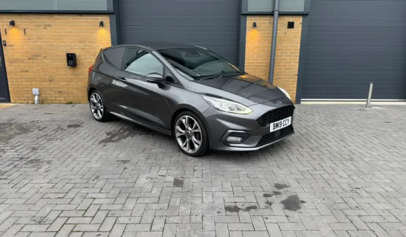 
Ford Fiesta Van 1.5 TDCi Sport full									