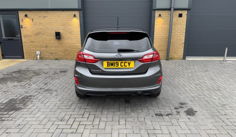 
Ford Fiesta Van 1.5 TDCi Sport full									