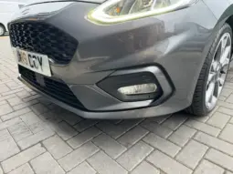 
Ford Fiesta Van 1.5 TDCi Sport full									