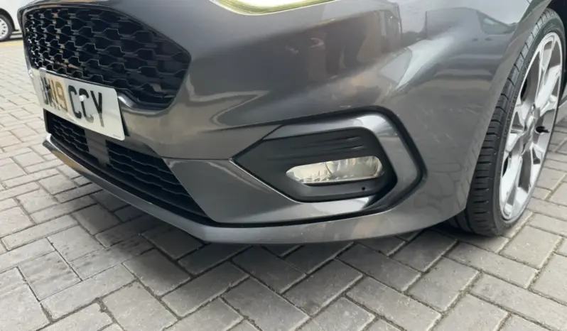 
Ford Fiesta Van 1.5 TDCi Sport full									