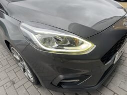 
Ford Fiesta Van 1.5 TDCi Sport full									