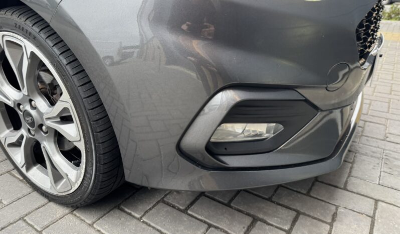 
Ford Fiesta Van 1.5 TDCi Sport full									