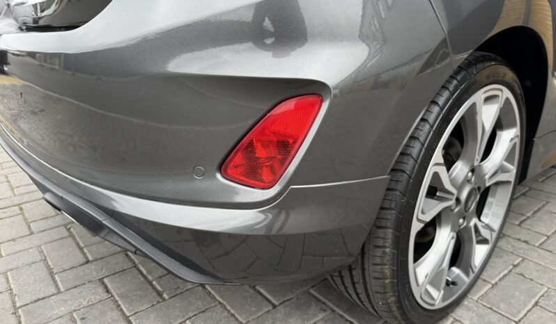 
Ford Fiesta Van 1.5 TDCi Sport full									