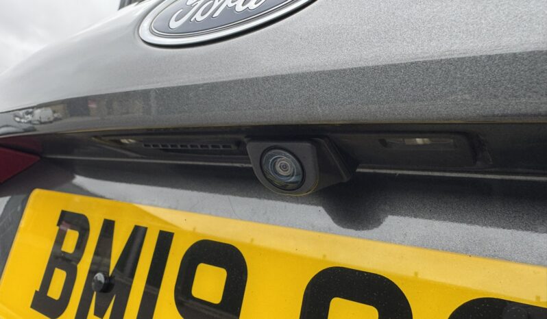 
Ford Fiesta Van 1.5 TDCi Sport full									