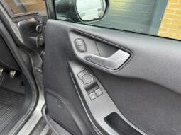 
Ford Fiesta Van 1.5 TDCi Sport full									