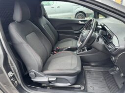 
Ford Fiesta Van 1.5 TDCi Sport full									