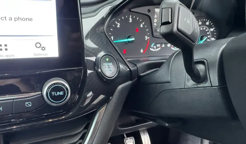 
Ford Fiesta Van 1.5 TDCi Sport full									