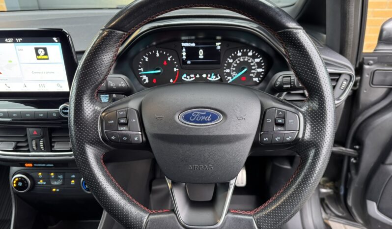 
Ford Fiesta Van 1.5 TDCi Sport full									