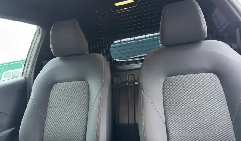 
Ford Fiesta Van 1.5 TDCi Sport full									