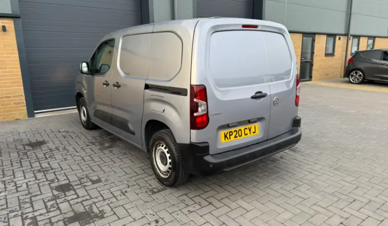 
VAUXHALL COMBO CARGO 2000 1.5D Edition full									