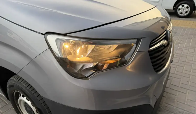 
VAUXHALL COMBO CARGO 2000 1.5D Edition full									