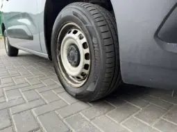 
VAUXHALL COMBO CARGO 2000 1.5D Edition full									