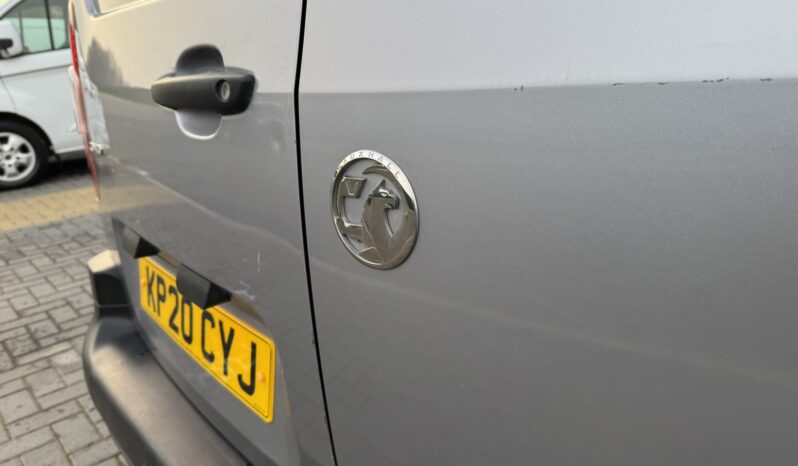 
VAUXHALL COMBO CARGO 2000 1.5D Edition full									