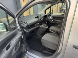 
VAUXHALL COMBO CARGO 2000 1.5D Edition full									