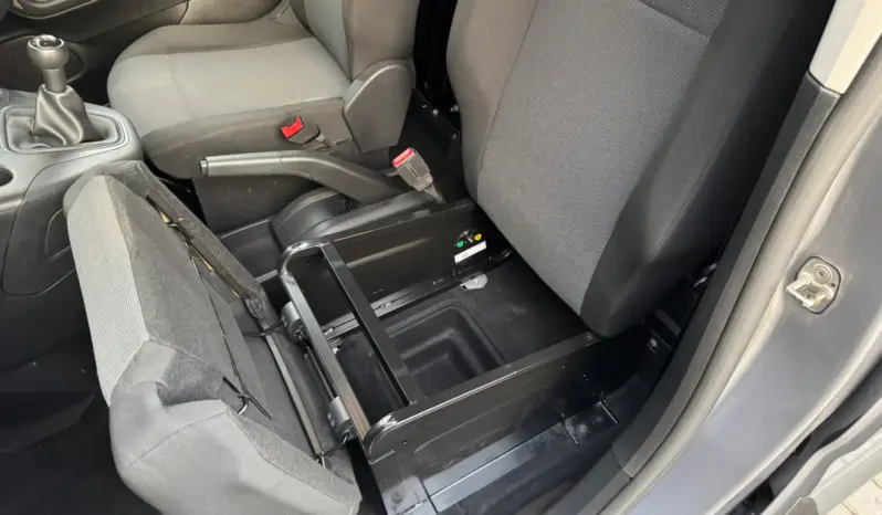 
VAUXHALL COMBO CARGO 2000 1.5D Edition full									