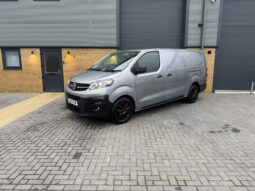 
VAUXHALL VIVARO 2.0d Dynamic full									