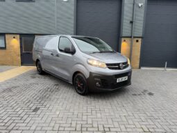 
VAUXHALL VIVARO 2.0d Dynamic full									