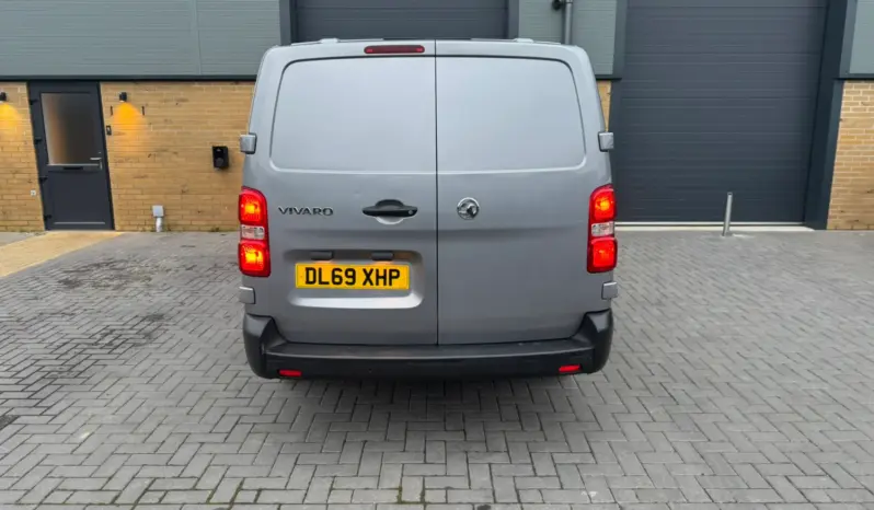 
VAUXHALL VIVARO 2.0d Dynamic full									