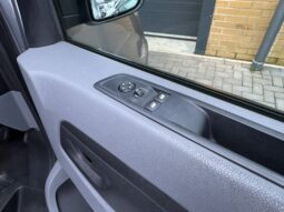 
VAUXHALL VIVARO 2.0d Dynamic full									