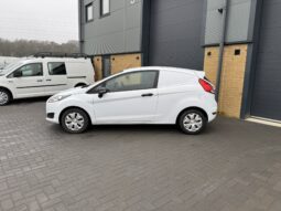 
Ford Fiesta Van 1.5 TDCi ECOnetic full									