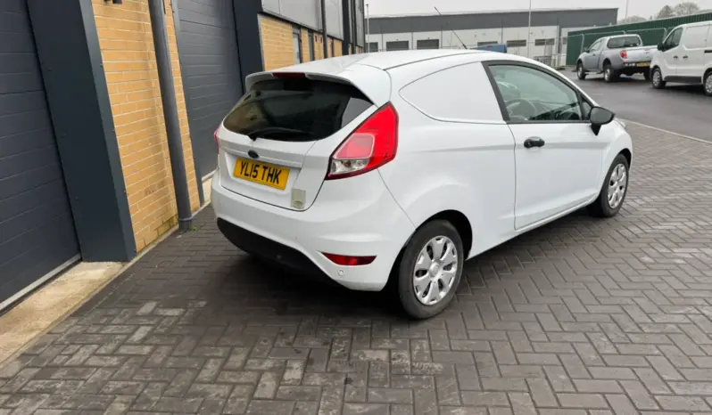 
Ford Fiesta Van 1.5 TDCi ECOnetic full									