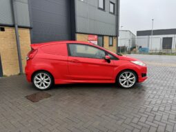 
FORD FIESTA 1.6 TDCi Sport full									