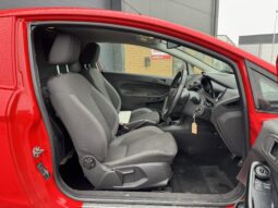 
FORD FIESTA 1.6 TDCi Sport full									