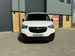 
VAUXHALL COMBO CARGO 2300 1.5D full									