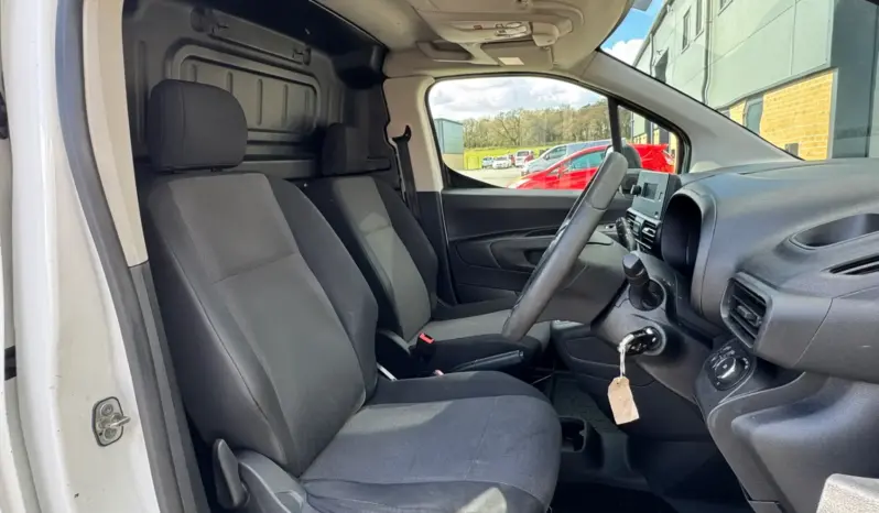 
VAUXHALL COMBO CARGO 2300 1.5D full									