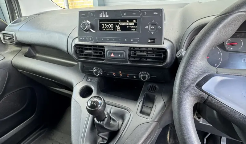 
VAUXHALL COMBO CARGO 2300 1.5D full									