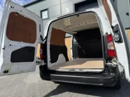 
VAUXHALL COMBO CARGO 2300 1.5D full									