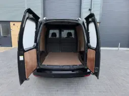 
VOLKSWAGEN CADDY 2.0 TDI BlueMotion full									