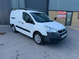 
PEUGEOT PARTNER 750 SE 1.6 BlueHDi full									