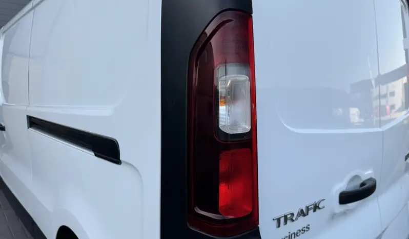 
RENAULT TRAFIC LL30 Blue dCi 130 Business full									