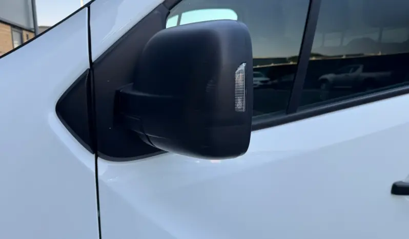 
RENAULT TRAFIC LL30 Blue dCi 130 Business full									