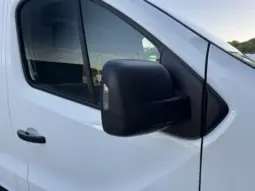 
RENAULT TRAFIC LL30 Blue dCi 130 Business full									