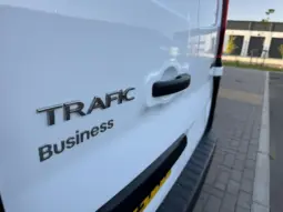 
RENAULT TRAFIC LL30 Blue dCi 130 Business full									