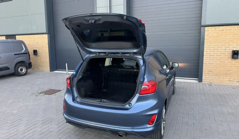 
FORD FIESTA 1.5 TDCi Sport Van full									