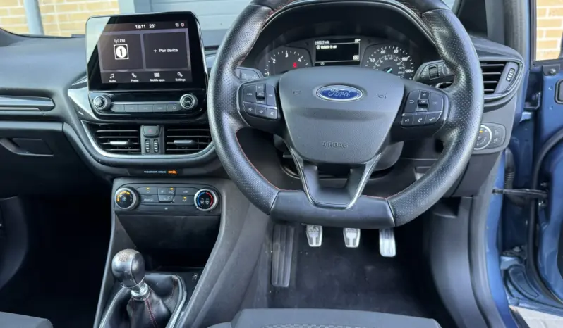 
FORD FIESTA 1.5 TDCi Sport Van full									