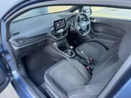 
FORD FIESTA 1.5 TDCi Sport Van full									