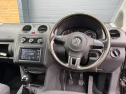 
VOLKSWAGEN CADDY MAXI 2.0 TDI 140PS Highline full									