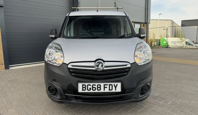
VAUXHALL COMBO 2300 1.6 CDTI full									